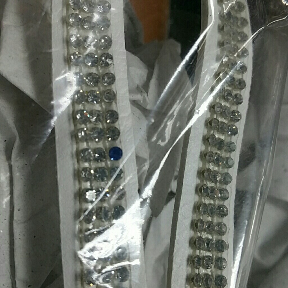 Last 2 3 for $20 Bundle - Picture 6 of 6